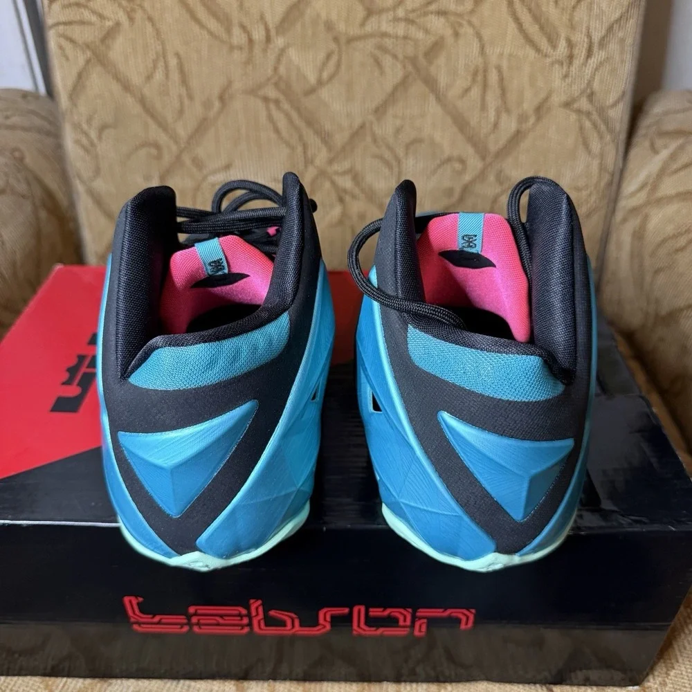Nike LeBron 11 South Beach XI Men's Basketball Shoes Blue‎ Size 11 Clean W/ Box!